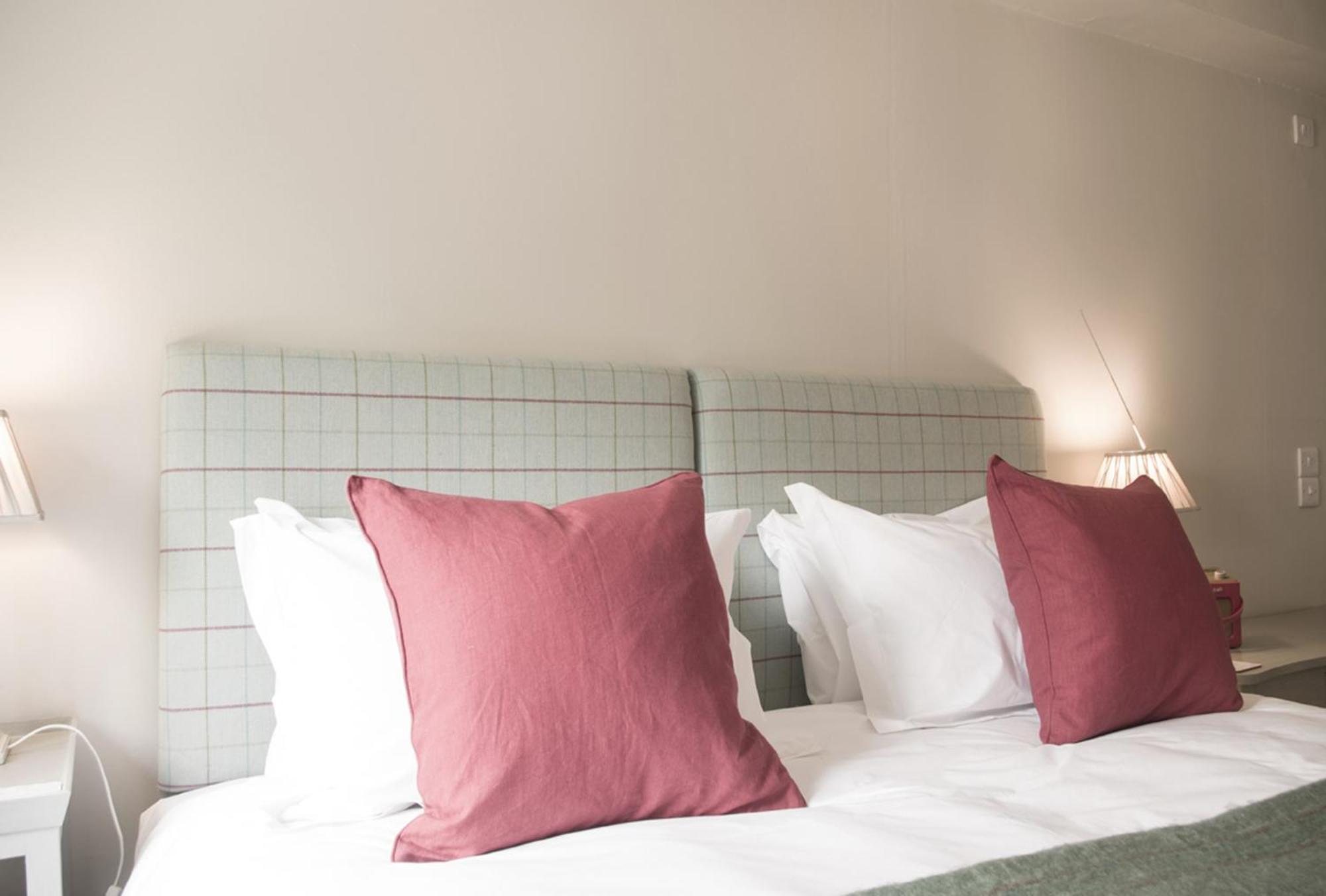 Hotel The Greyhound